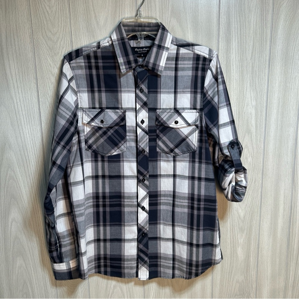 Eighty Eight Platinum Men’s Roll Tab Sleeve Button Up Shirt Size Small